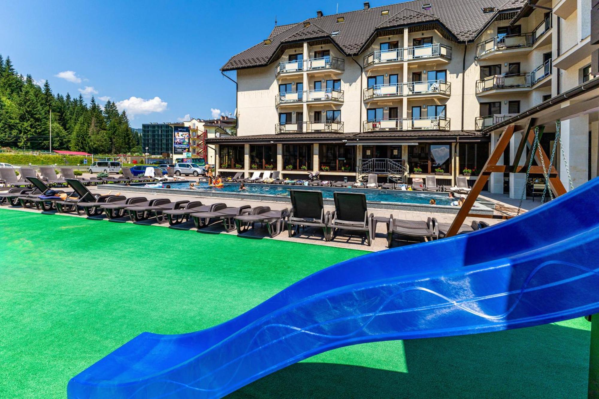 Continental Spa Resort 布克维 外观 照片