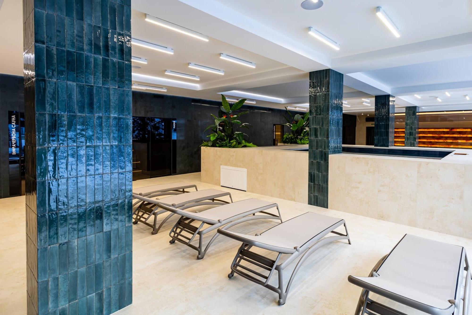 Continental Spa Resort 布克维 外观 照片