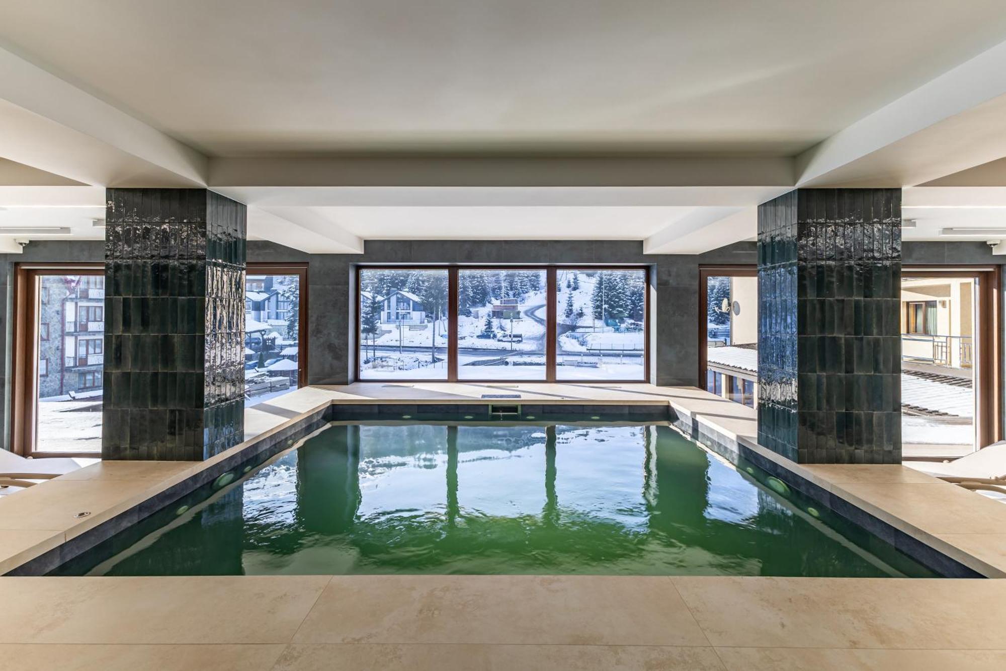 Continental Spa Resort 布克维 外观 照片